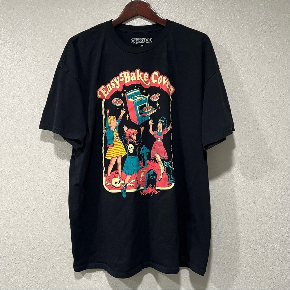 Easy Bake Coven Witch Funny Halloween T-Shirt Horror Movie Creepy Co Size 2XL